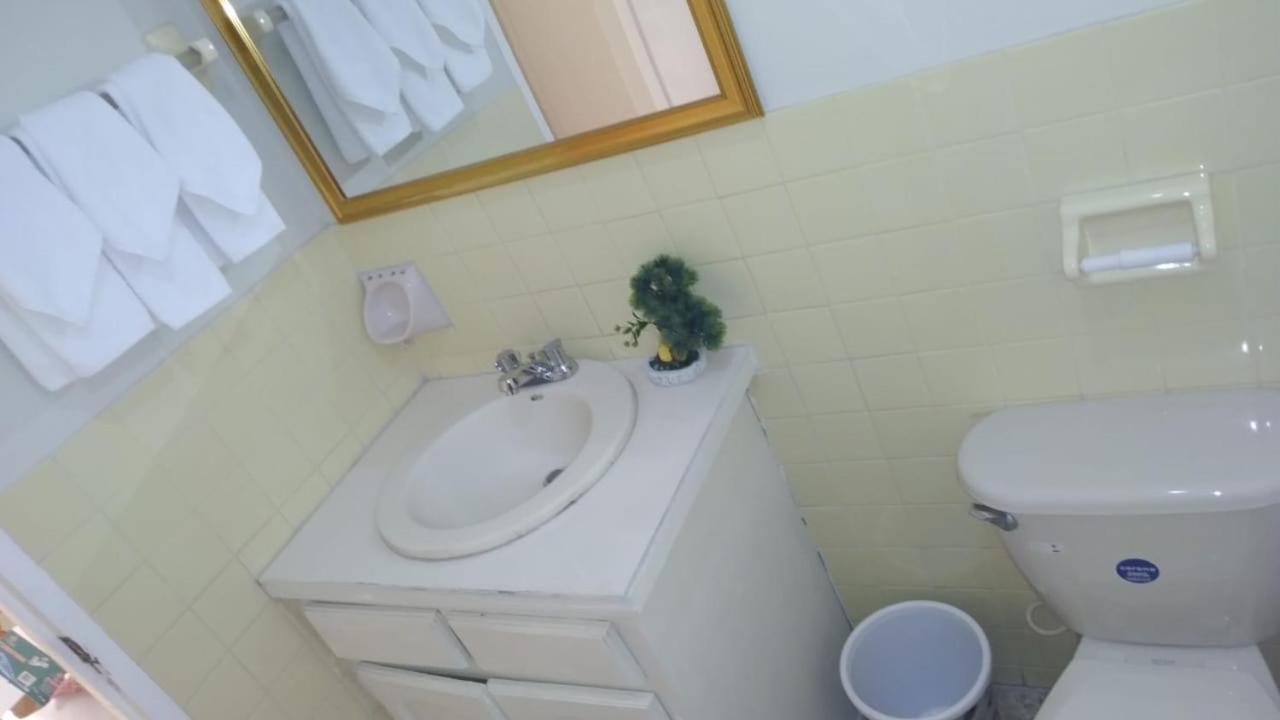 A&j Vacation Apartment